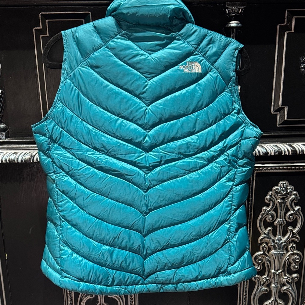 The North Face Lightweight Down Quilted Vest Summit Series Small EUC! - Picture 6 of 6